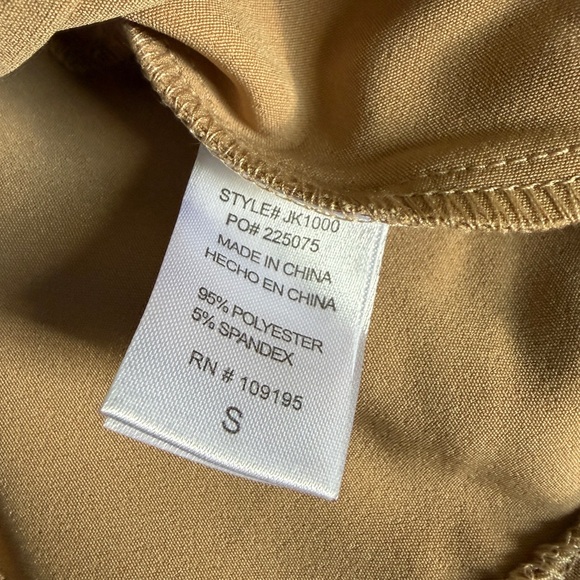 Papaya Women's Beige Blazer - Picture 4 of 5